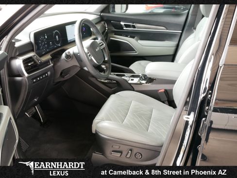 Used 2024 Kia Telluride SX Prestige X-Pro AWD/4WD image 4