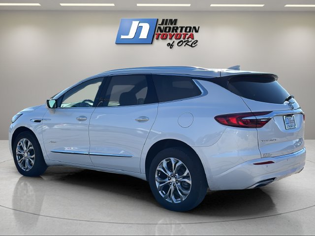 Used 2021 Buick Enclave Avenir w/ Avenir Technology Package FWD image 7