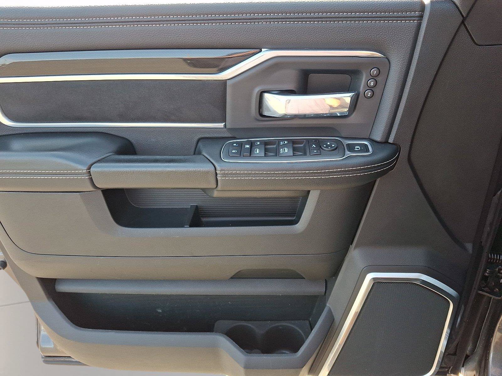 Used 2022 RAM 2500 Laramie AWD/4WD image 10