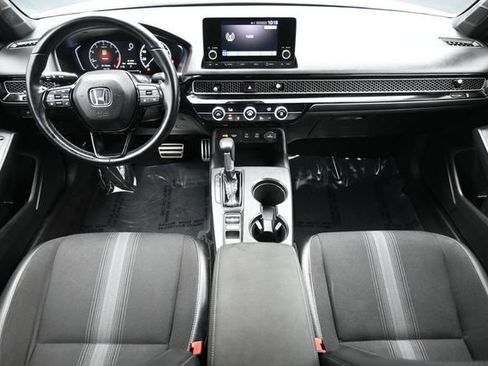 Used 2025 Honda Civic Sport image 11