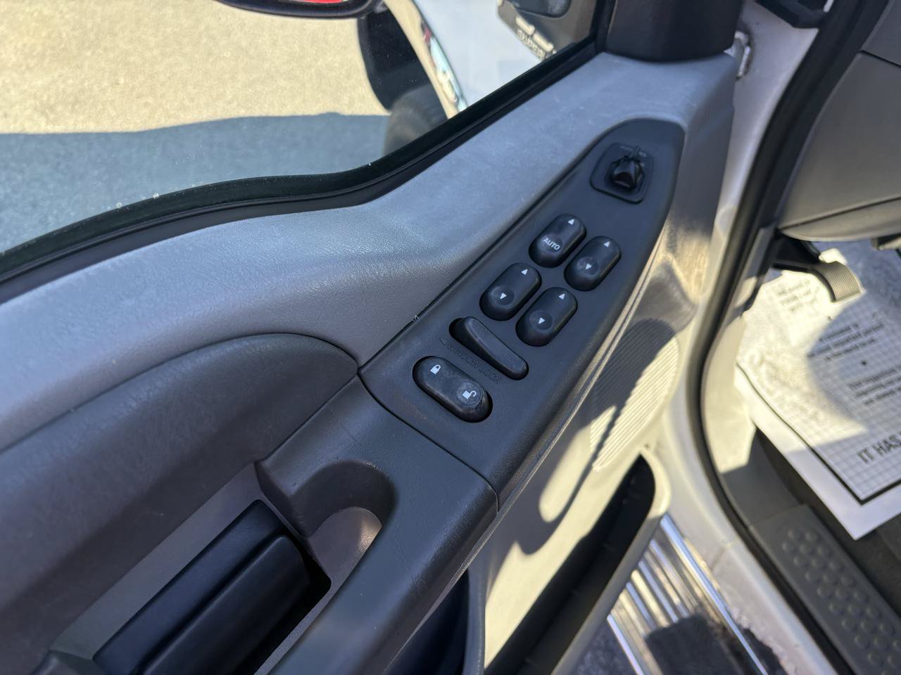 Used 2003 Ford F350 XLT AWD/4WD image 9