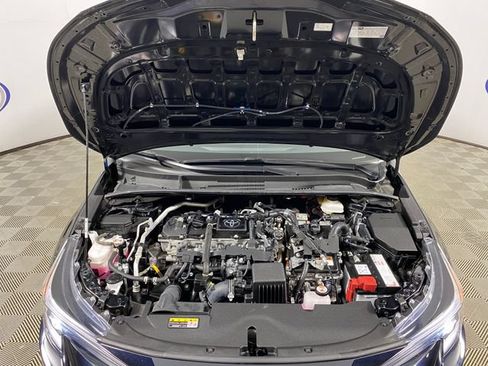 Certified 2025 Toyota Corolla LE FWD image 22