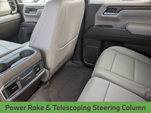 Used 2023 GMC Sierra 1500 SLT w/ SLT Premium Package AWD/4WD image 33