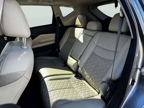 Used 2022 Nissan Murano Platinum w/ Cargo Package FWD image 36