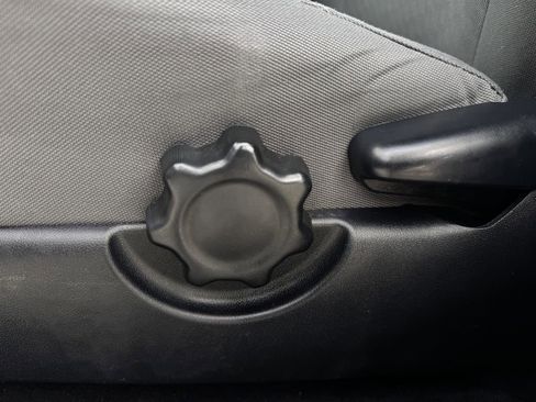 Used 2020 Toyota Tacoma SR w/ SR Convenience Package RWD image 23