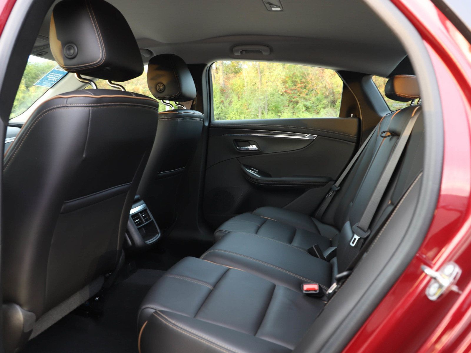 Used 2016 Chevrolet Impala LTZ FWD image 13