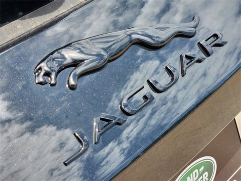 Used 2026 Jaguar F-PACE R-Dynamic S image 9