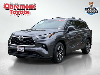 Used 2021 Toyota Highlander XLE
