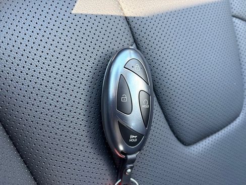 New 2026 Hyundai Elantra Limited FWD image 22