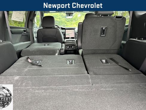 New 2025 GMC Acadia AT4 w/ Super Cruise Package image 14