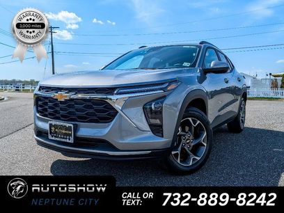 Used 2025 Chevrolet Trax LT w/ LT Convenience Package
