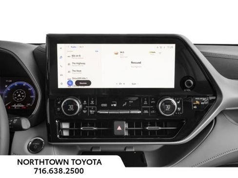New 2026 Toyota Highlander Platinum image 11