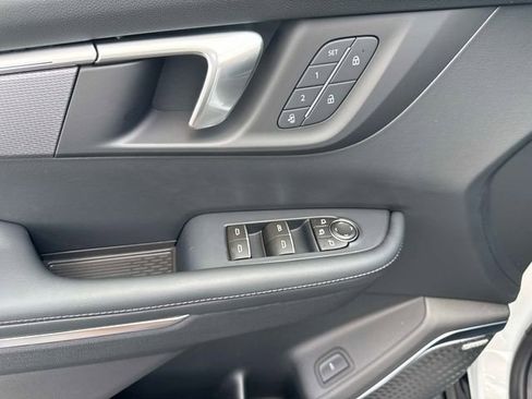 New 2026 Buick Enclave Sport Touring w/ Power Package FWD image 18