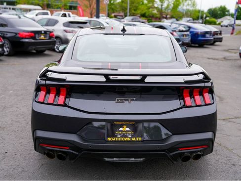 Used 2024 Ford Mustang GT Premium w/ GT Performance Package RWD image 9