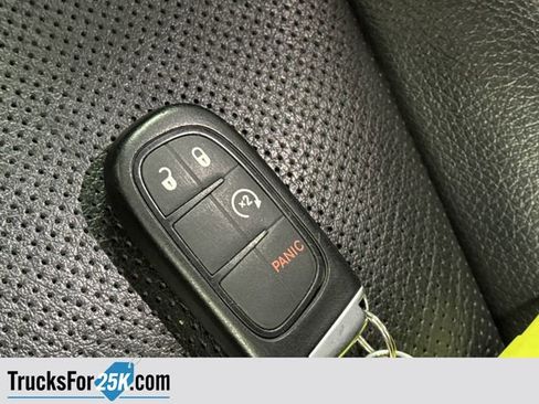 Used 2019 RAM 1500 Laramie w/ Convenience Group image 27