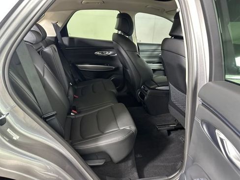 Used 2023 Genesis GV70 2.5T w/ Select Package image 27