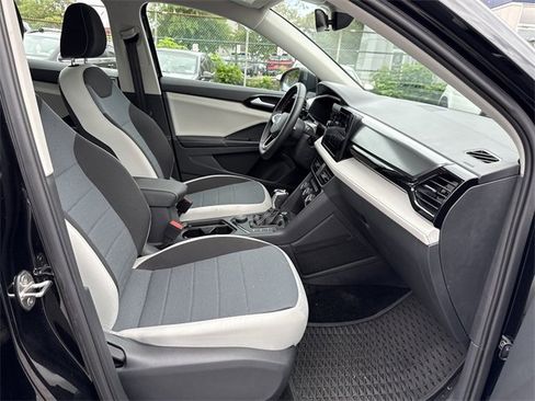 Used 2025 Volkswagen Taos S image 29