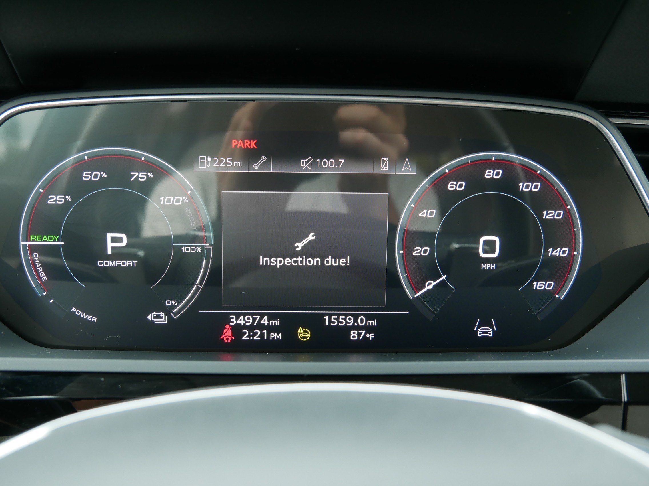 Used 2024 Audi Q8 e-tron Premium Plus w/ Premium Plus Package AWD/4WD image 21