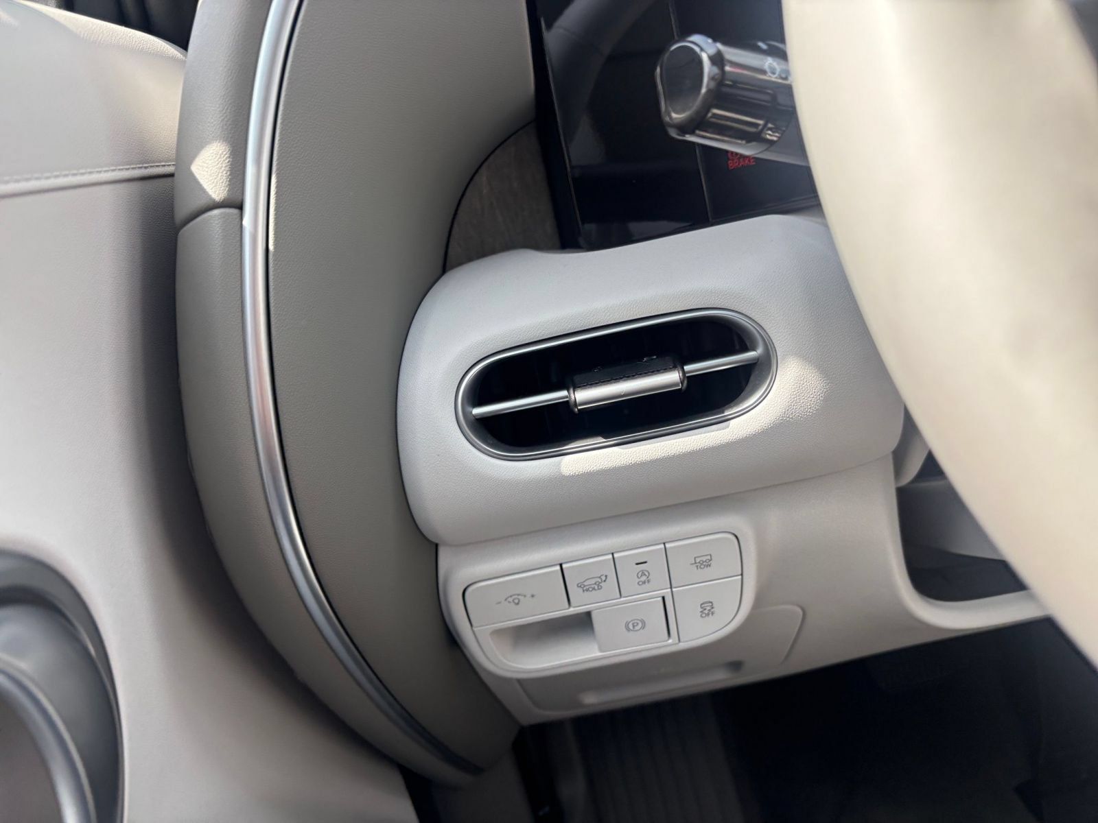 Used 2026 Hyundai Palisade SEL FWD image 37