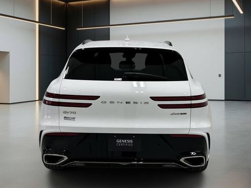 Certified 2026 Genesis GV70 3.5T Sport Prestige AWD/4WD image 5