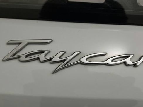 Used 2023 Porsche Taycan w/ Premium Package RWD image 48