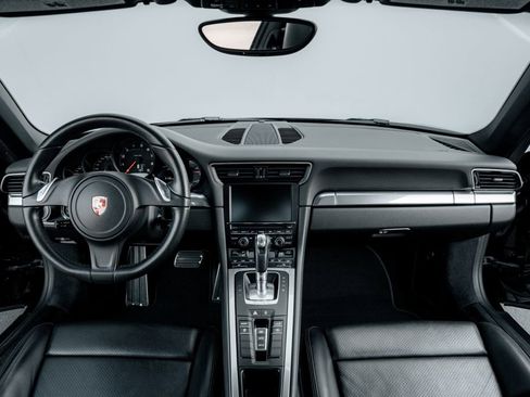 Used 2014 Porsche 911 Carrera image 38
