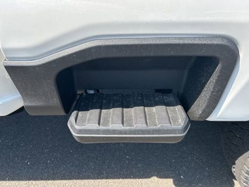 New 2026 Ford F350 Platinum w/ FX4 Off-Road Package image 5