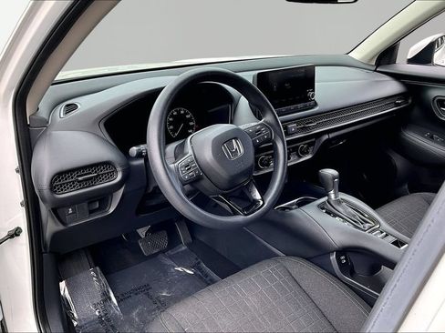 Used 2024 Honda HR-V LX image 14