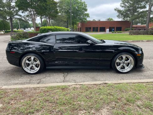 Used 2011 Chevrolet Camaro SS w/ RS Package image 6