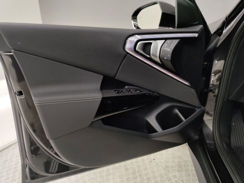 New 2026 BMW X3 xDrive30 w/ Premium Package image 11