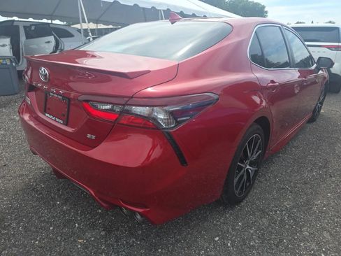 Used 2023 Toyota Camry SE FWD image 3