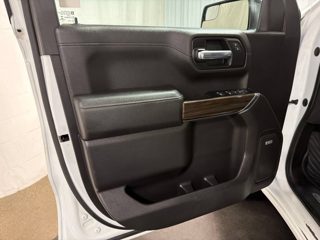 Certified 2020 Chevrolet Silverado 1500 RST w/ All-Star Edition AWD/4WD image 4