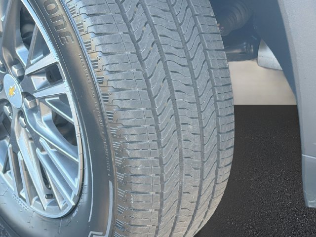 Used 2026 Chevrolet Traverse LT w/ Driver Confidence Package FWD image 34