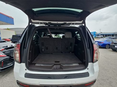 Used 2022 Chevrolet Suburban Z71 AWD/4WD image 25