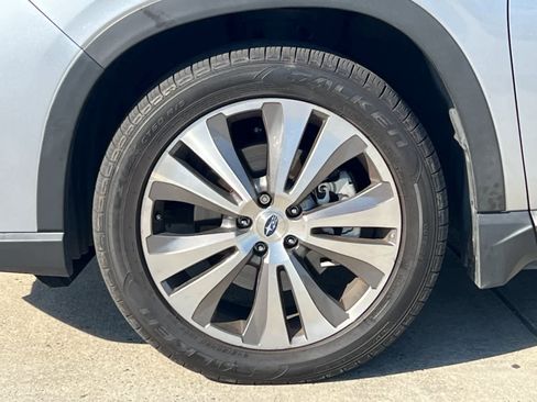 Used 2022 Subaru Ascent Touring w/ Popular Package #2A image 28