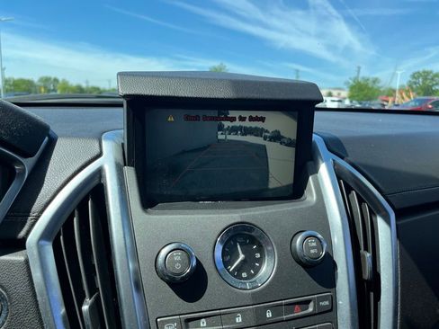 Used 2012 Cadillac SRX Luxury FWD image 23