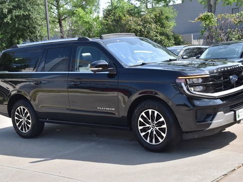 Certified 2025 Ford Expedition Max Platinum AWD/4WD image 5