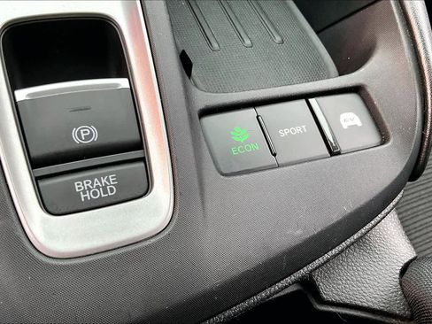 Used 2021 Honda Insight EX image 32