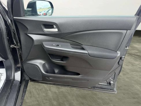 Used 2014 Honda CR-V LX image 29