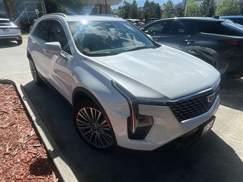 Used 2024 Cadillac XT4 Premium Luxury AWD/4WD image 1