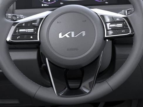 New 2026 Kia Seltos EX image 22