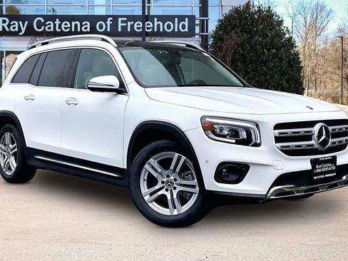 Certified 2023 Mercedes-Benz GLB 250 4MATIC image 11