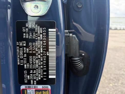 New 2026 Kia Sorento EX image 24