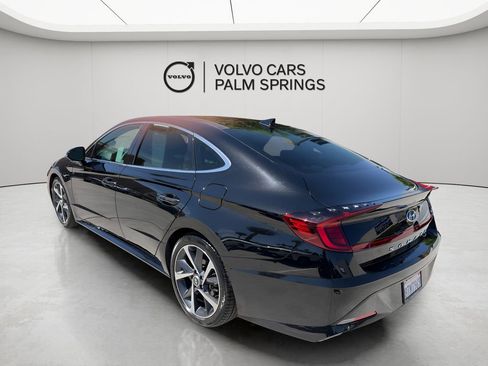Used 2021 Hyundai Sonata SEL Plus w/ Tech Package FWD image 4