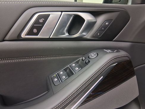 New 2026 BMW X5 sDrive40i w/ M Sport Package RWD image 12