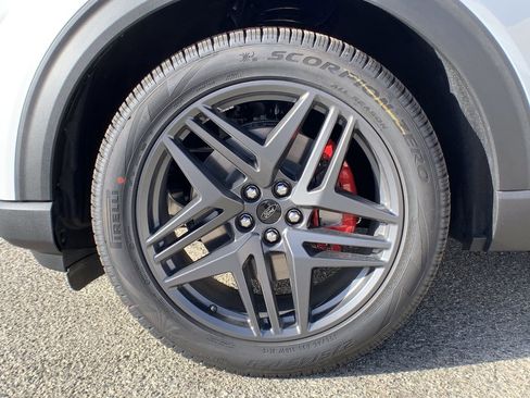 New 2026 Ford Explorer ST w/ Sun And Sound Package image 13