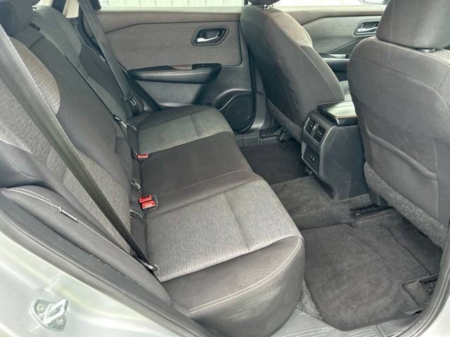 Used 2023 Nissan Rogue SV AWD/4WD image 44