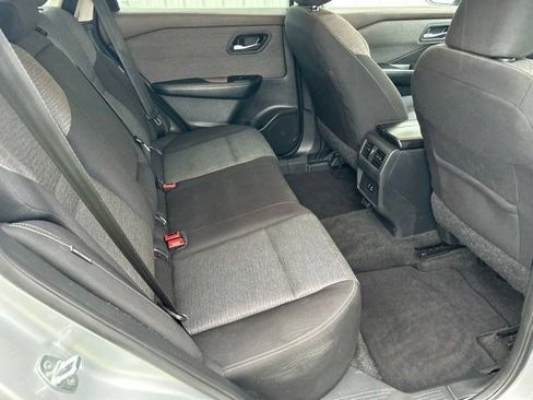 Used 2023 Nissan Rogue SV AWD/4WD image 44
