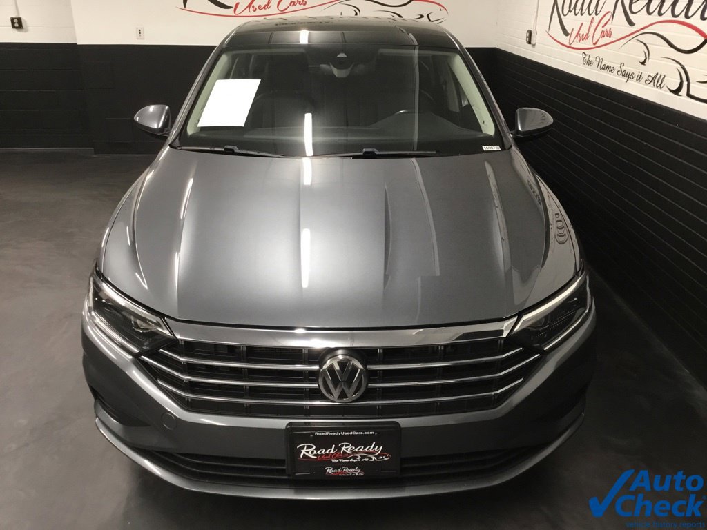 Used 2019 Volkswagen Jetta SEL FWD image 4