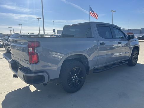 Used 2024 Chevrolet Silverado 1500 Custom w/ Turbomax Blackout Package image 10